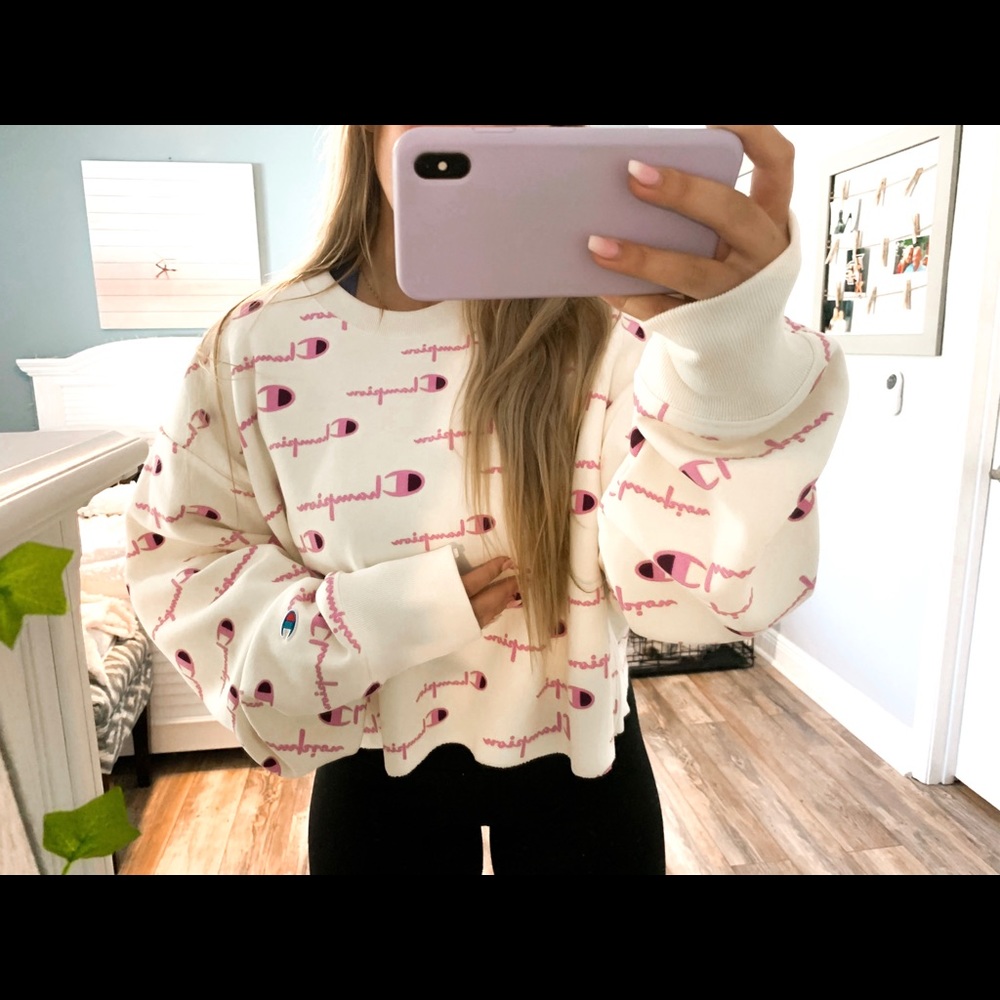 Oversized Champion reverse weave cropped pullover